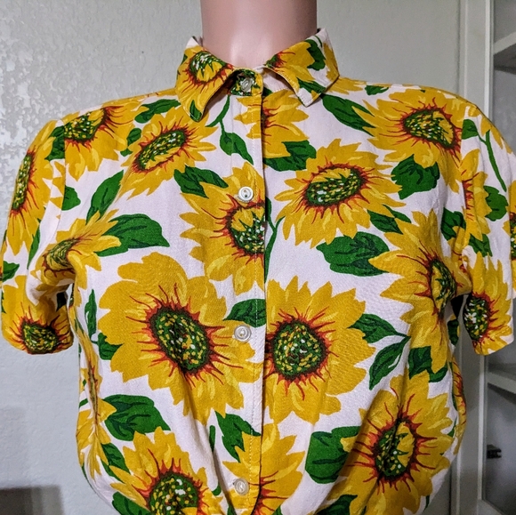 AMERICAN APPAREL Sunflower Crop Top button down - Picture 2 of 7